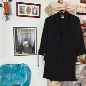 Chic Black Blazer and Skirt Set